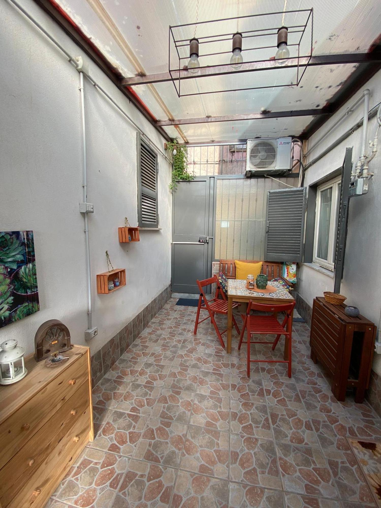 R&f A 50mt Dalla Metro Apartment